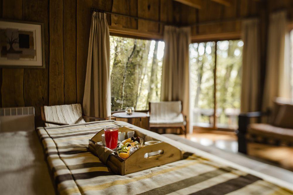 פוארטו פוי Huilo Huilo Nawelpi Lodge מראה חיצוני תמונה